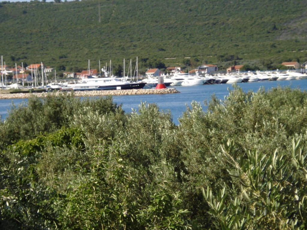 Apartments Luna Sukošan Kültér fotó