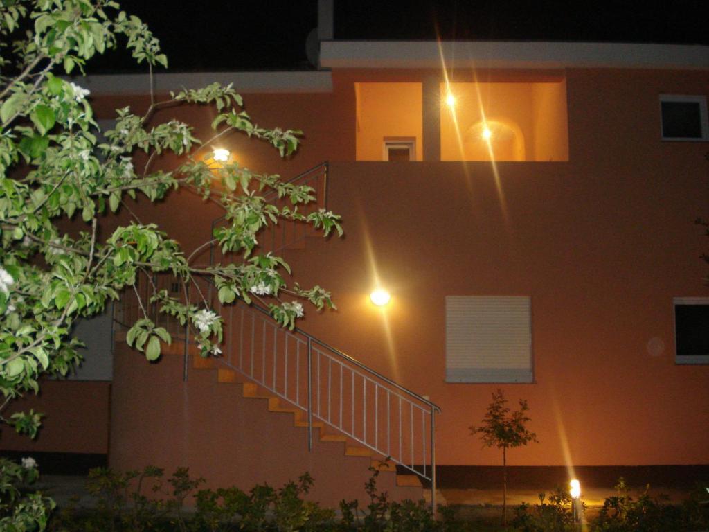 Apartments Luna Sukošan Kültér fotó